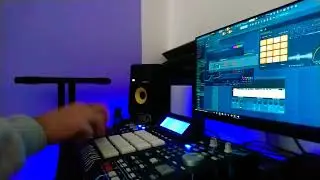 Mpc 2500⚡  Fingerdrumming fl Studio Beatmaking 