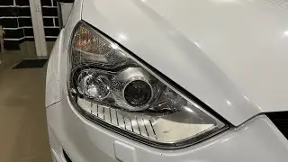 Ford S-Max - замена линз на диодные Expression