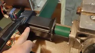 Ось вращения станка намотки