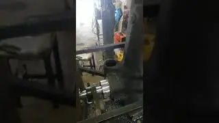 Восстановление переднего моста Valtra T161H, сильно разбило ось качения. Расточка-наплавка