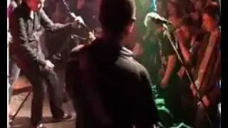 Hysterie Connective