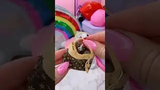 Mini brands fashion series 1 mini purse 