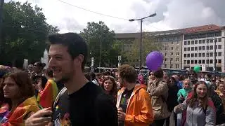 Мюнхен 2019 ЛГБТ Парад . Зендлиген Тор.