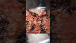 Пирамида Хеопса | Следы от инструмента на саркофаге в камере фараона
