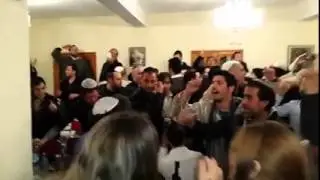 Moroccan Jews singing nationalist songs اليهود المغاربة يغنون صوت الحسن ينادي