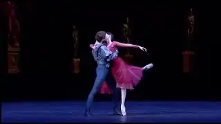 HISTÓRIA DA DANÇA  - Danças de máscaras  Tópico 9