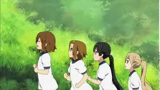 Yui and friends jogging & sing