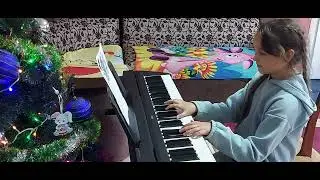 "Квітка і метелики" 🎵🎵🎵                                        Виконує - Злата Ніколаєнко