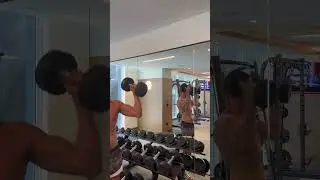 Не кури не бухай, заниматься спортом и бизнесом! Будь альфа! В 43 года будешь выглядеть как я !