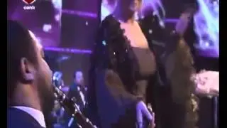 Muazzez Ersoy - Hey Gidi Koca Dünya | Canlı Performans - www.radyobox.com