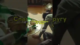 Отец-@лкоголик издевается над дочерью😱😰 