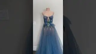 Does this palette match this dress?? @charlieputh 