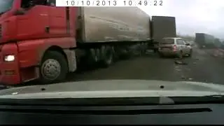 Подборка аварий с дальнобойщиками