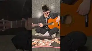 В метро MARI M дала мне деньги 🥰 