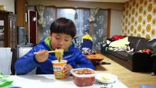 안성탕면은 이렇게