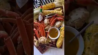 Smoked Crab Legs #crablegs #crab #seafood #grill #recipe #shorts #grilling #butter