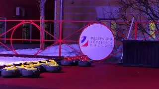 Москва,Новогодняя Школьная улица,чем не Арбат