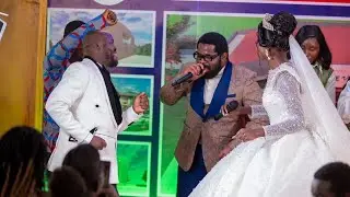 Fr Emmanuel Musongo dans medley Oyo ye asali pona ngai nako tika te nako yemba pona yesu live culte