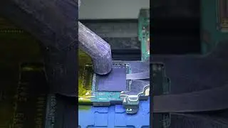 Repair Samsung S22Ultra does not turn on and restarts automatically