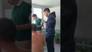 İstanbul. Georgy Shepelev'den WHİEDA ürünlerinin sunumu. Magic Foherb Masaj Aleti