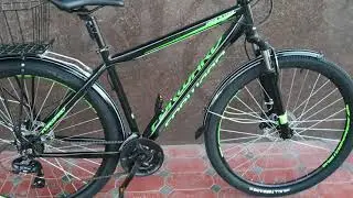 Installing fenders on 29-inch wheels.