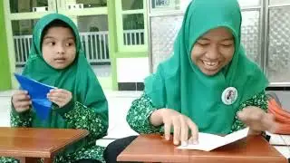 Praktik Menjadi Guru Origami di TPA ALBA