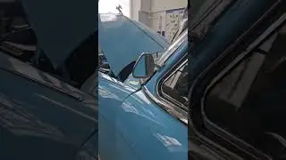 gaz 21 . retro car