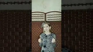 Василиса Маркова читает для "Живой классики".