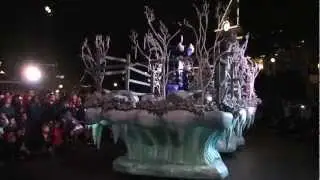 Disneyland "A Christmas Fantasy" Parade 12-25-2012 (in HD)