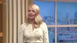 Holly Willoughby - Short Skirt Style - Dancing Fun - 15th Sept 2020
