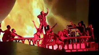 sweetener world tour: god is a woman + raindrops full performance | Edmonton, Alberta