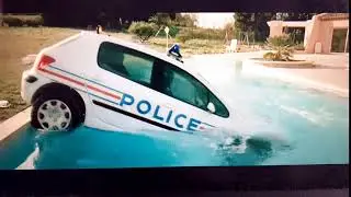 Taxi 3 police peugeot 307 in the swimming pool