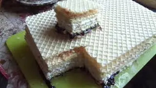 Отчекрыжил кусочек.
