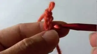 How to Start Your Chain Stitch for Crochet (2 ways) - Slip Knot & Twist