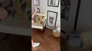 Ela perdeu o amiguinho rosa 😨