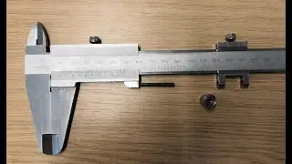 Mitutoyo Analog 0-280 Metric Vernier Caliper