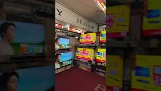 TV Superstore Bic Camera in Tokyo!