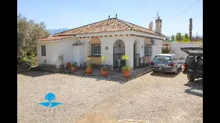 5300, Alhaurin el Grande, 3 houses, large plot, pool, bar and views