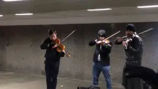 Moscow street violinists