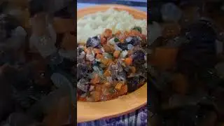 Еда, которая ползает под ногами. Те, кто живёт в Севастополе - не ешьте!!!  Беее.... 🤗🤭