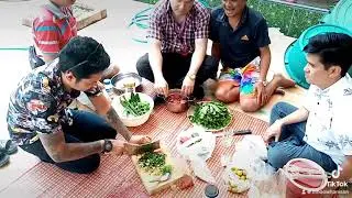 เวลาพี่หมูหวานทำก้อยเนื้อกับปอยฝ้าย #thaifood #thaistar #หมูหวานนักร้องอีสาน #ปอยฝ้ายมาลัยพร 🔥 🇬🇧🇹🇭🌹