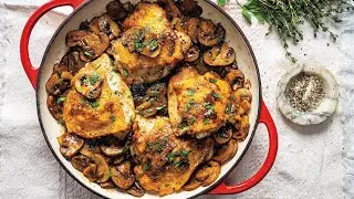 Chicken Thighs in Creamy Mushroom Sauce