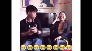 who laugh Like