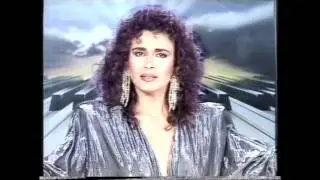 Ayşegül Aldinç - Gözlerin Su Yeşili
