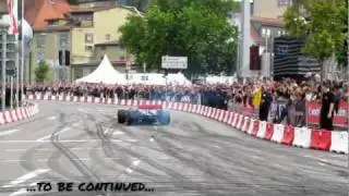 F1 Car in the City!