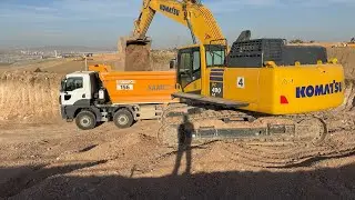 Komatsu Excavator Truck Soil Loading