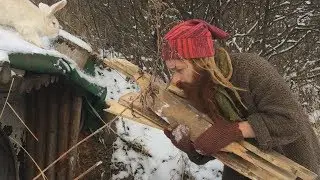 The hermit in the dugout is experiencing the first frost