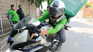 B O O K I N G