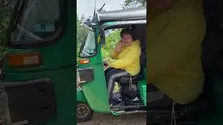 На тук-туке по Ревирстоуну, в Шри Ланке, 01.08.2024.г.