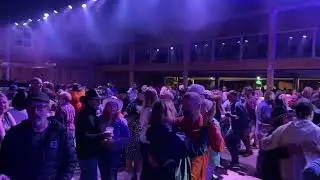 Tro med Rune Rudberg Band på Dokka camping Country festival 2023 Lavvotunet Dansnytt Jostein Haug